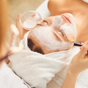 Florida spas and salons offering beauty and wellness deals on DealMagik