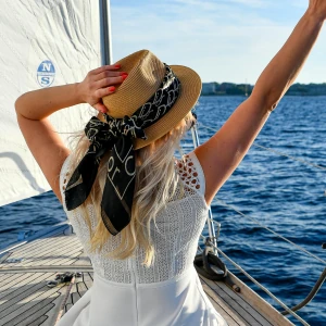 Florida experiences including boat charters, cruises and guided tours on DealMagik