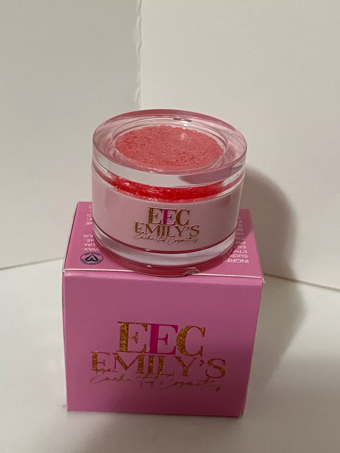 2 In 1 LipScrub & LipBalm Strawberry Flavor