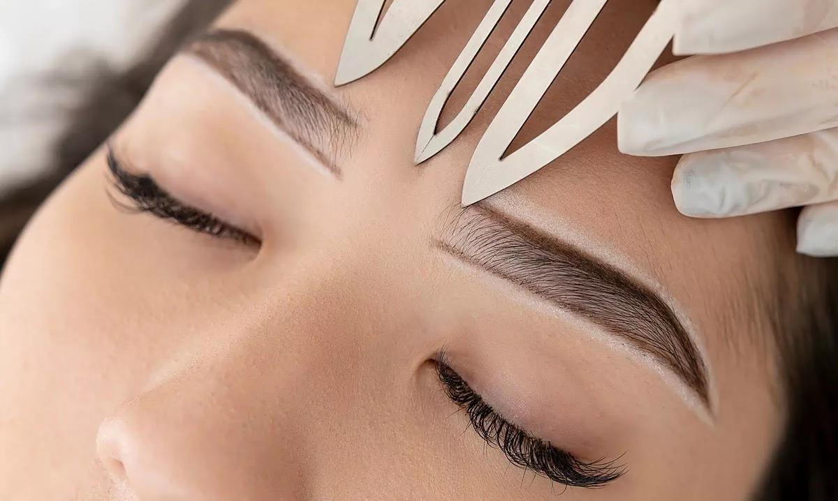 Eyebrows - Hybrid