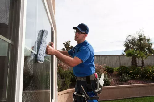 Washing Windows - Exterior